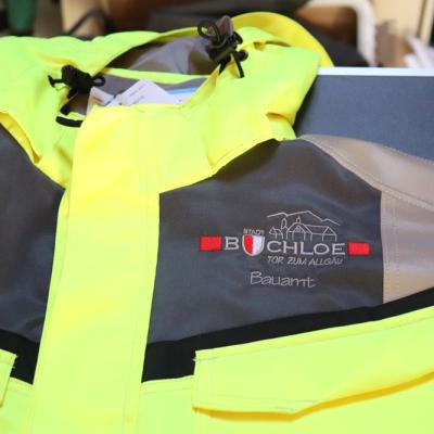 Stick auf Sicherheitsjacke
